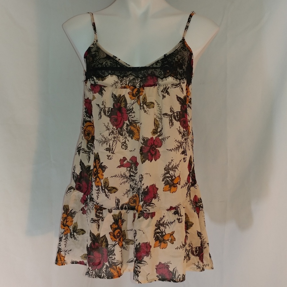 Lily White Top